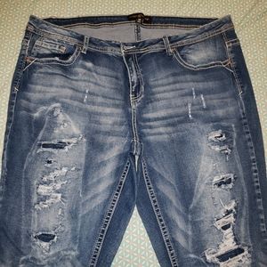 Womens Crop Jeans Size 18